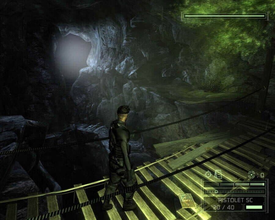 Tom Clancy's Splinter Cell: Chaos Theory Hero